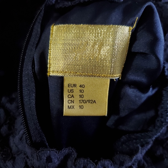 H&M Spring Set Top & Skirt - Picture 3 of 6